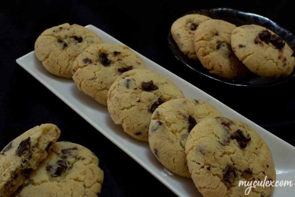 Vanilla Choco Chunk Cookies