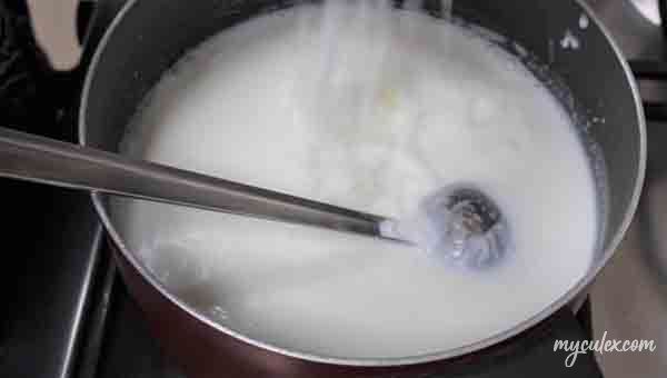when milk comes to boil add sabudana