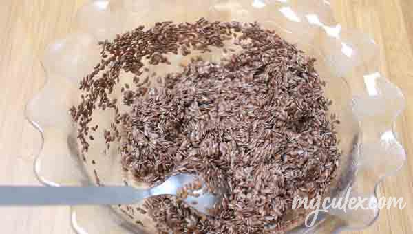 3. Add lime juice mixture to flax seeds. Mix well. Keep aside.