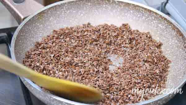 5. Dry roast soaked flax seeds