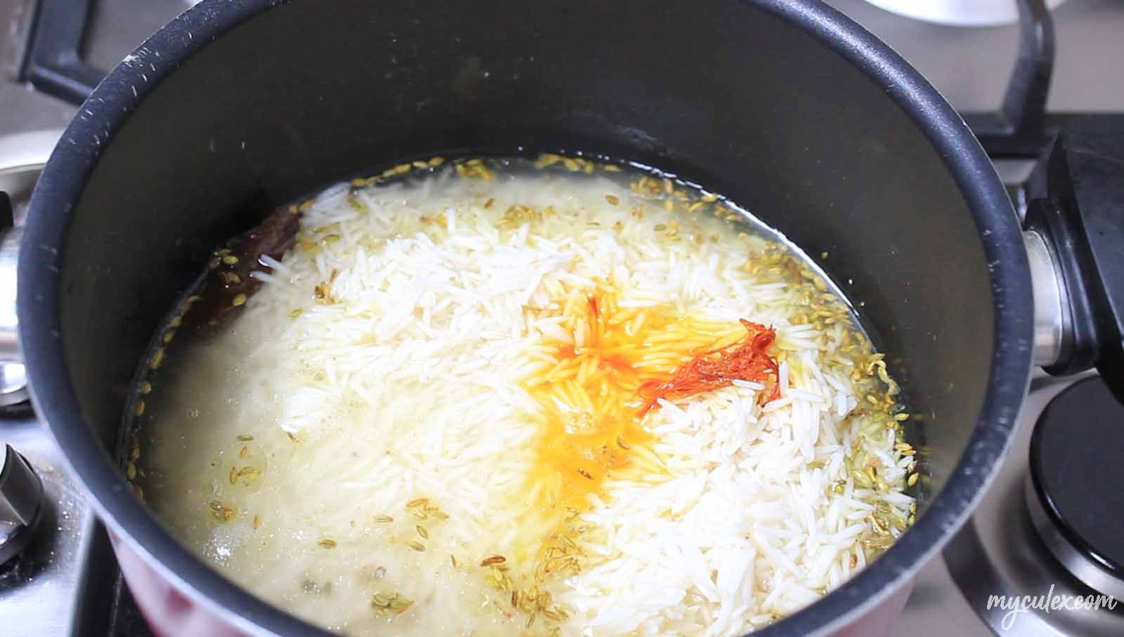 4 tairi add saffron salt Sindhi Sweet Rice