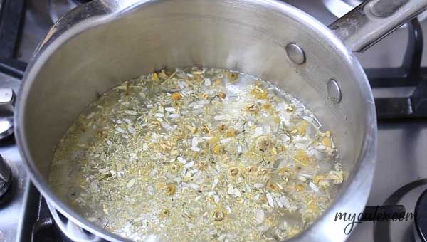 HOW TO PREPARE CHAMOMILE TEA