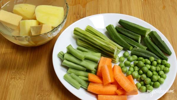 vegetables for Kadhi