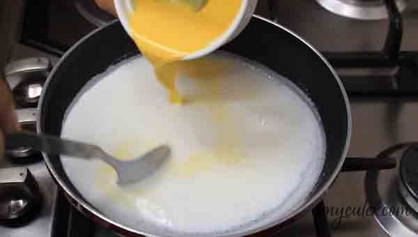 2. Mix slurry with the near-boil milk.