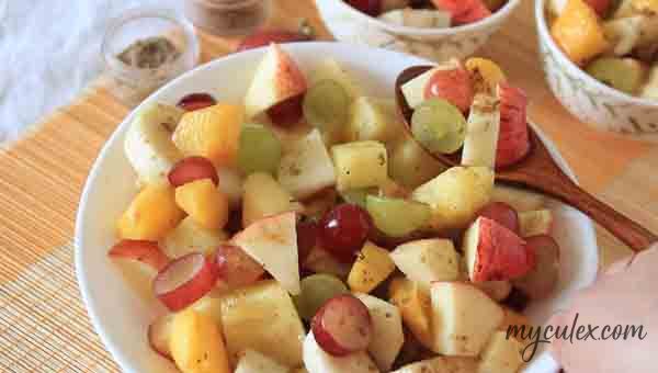 9. Serve Masala fruit chaat
