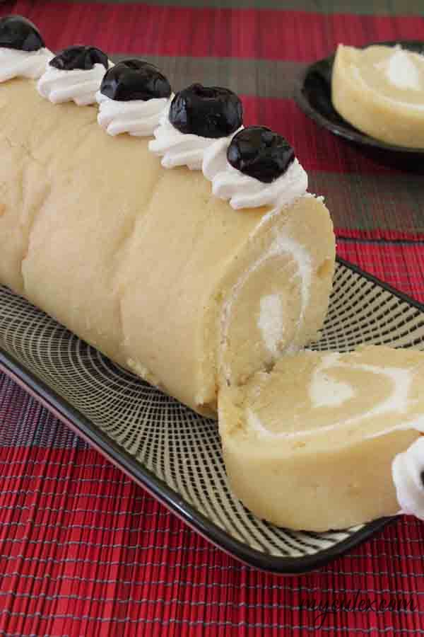 Eggless Vanilla Swiss Roll Cake