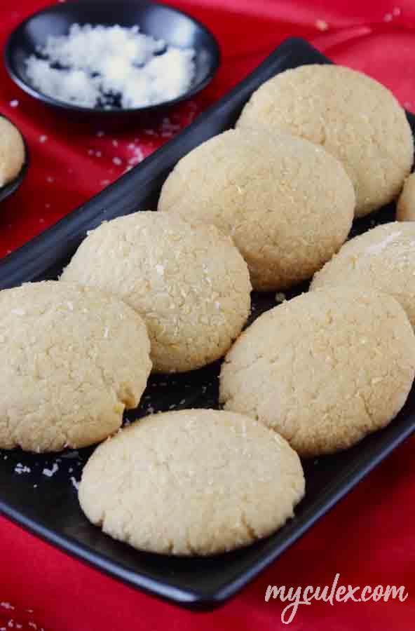 Eggless Whole Wheat Coconut Cookies